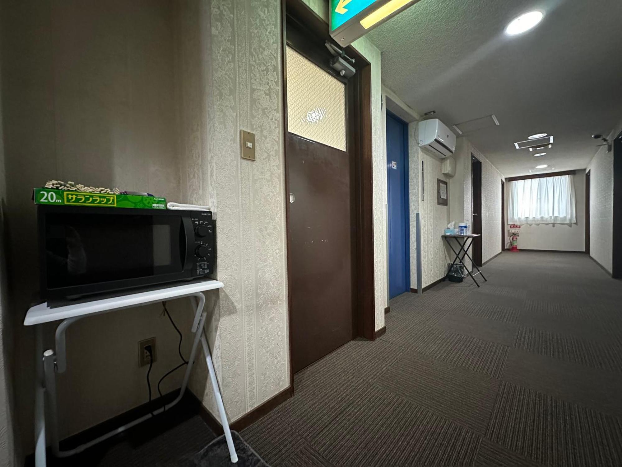 Business Hotel Ishimura Mibu Eksteriør bilde